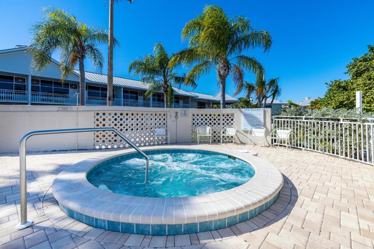Come Stay Where The Dolphins Play! Ruskin Exterior foto